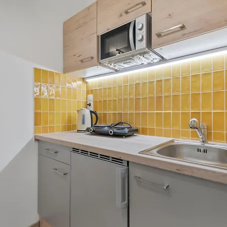 Garden Haven In Old Town