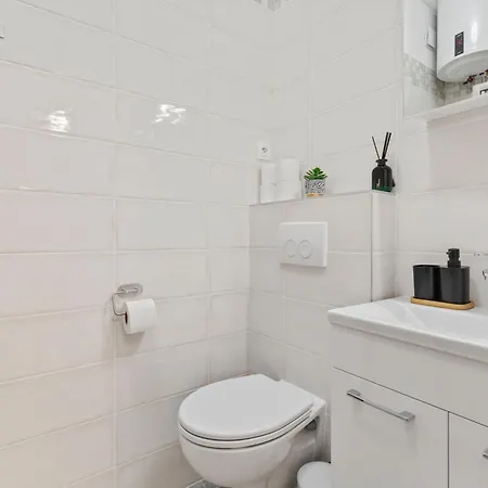 Garden Haven In Old Town Apartman