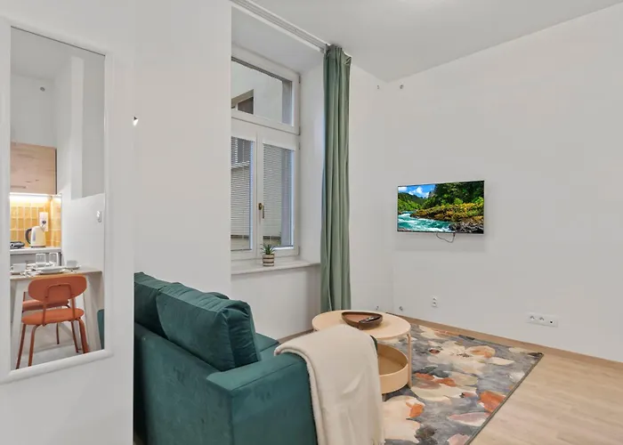 Garden Haven In Old Town Appartement Bratislava