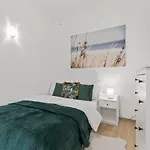 Garden Haven In Old Town Apartament Bratislava