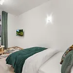 Apartament Garden Haven In Old Town